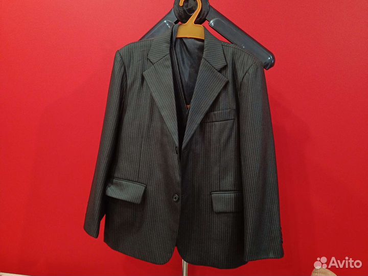 Школьный костюм