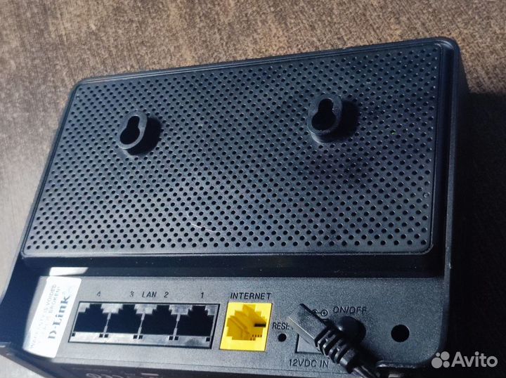 Маршрутизатор D-Link-815, DES-1005-A, коммутатор
