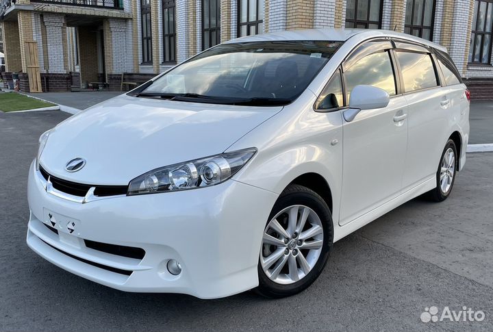 132 91. Тойота Виш 2010. Toyota Wish 2010. Тойота Виш белый. Тойота Виш 2010 дверь задняя
