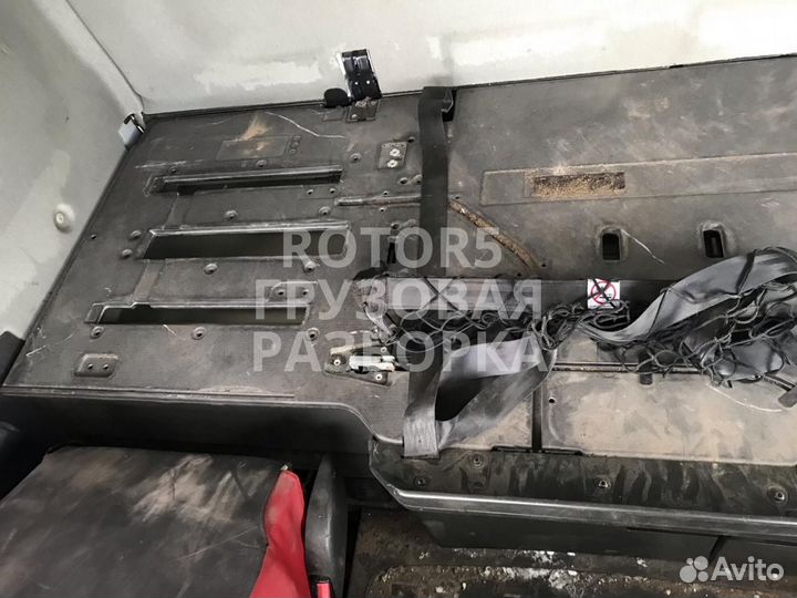Полка спальника Volvo FH 4 2015 84078848