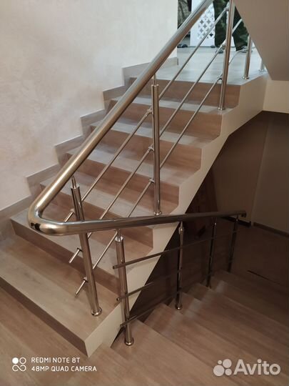 Перила для лестниц