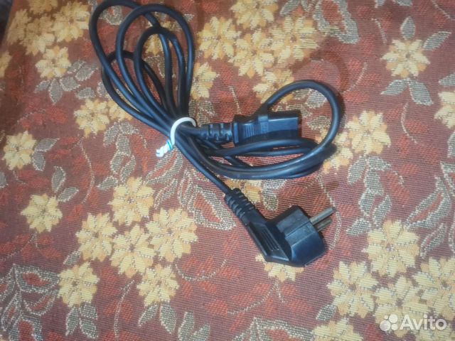Провода питания, VGA, DVI