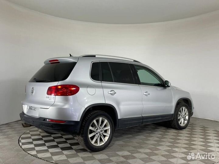 Volkswagen Tiguan 2.0 AT, 2012, 126 958 км