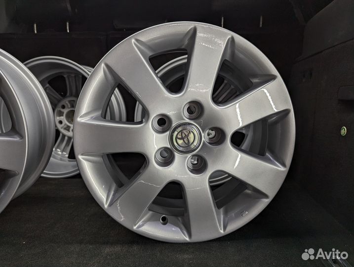Диски литые 16 Toyota оригинал. 5х114.3