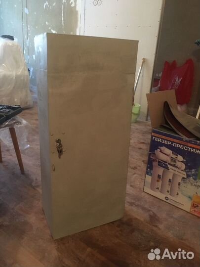 Железный сейф