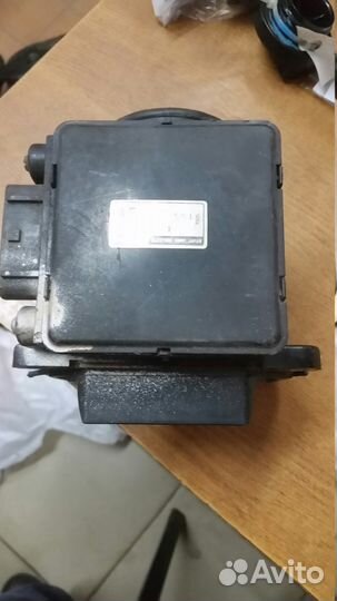 Расходомер воздуха mitsubishi 451 E5T05271