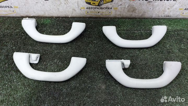 Ручки внутренние потолочные,Хетчбэк Golf 4