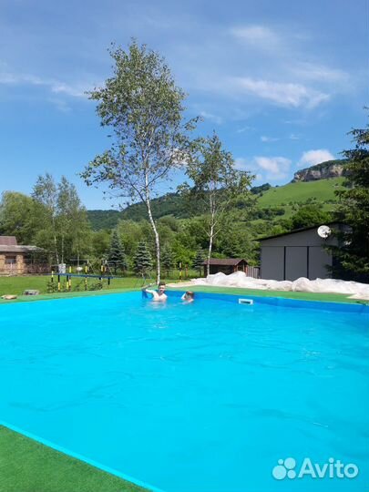 База отдыха с теплым бассейном