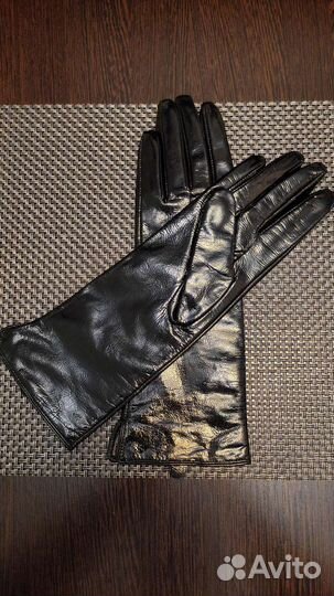 Перчатки женские лакированная кожа новые