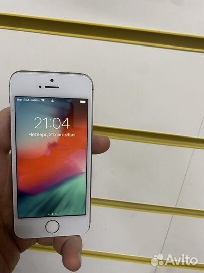 Телефон iPhone 5s 16gb