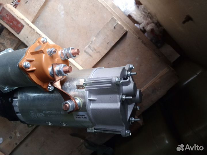 Стартер ст142Т.3708-10ае. 8.2KW 24V