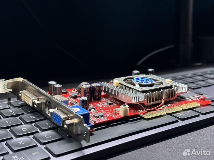 Видеокарта FX 5500 128mb