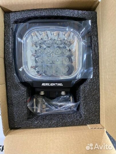 Подсветка штанги опрыскивателя