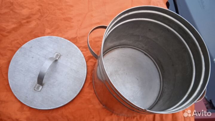 Емкость из пищевой нержавейки 10 л с крышкой