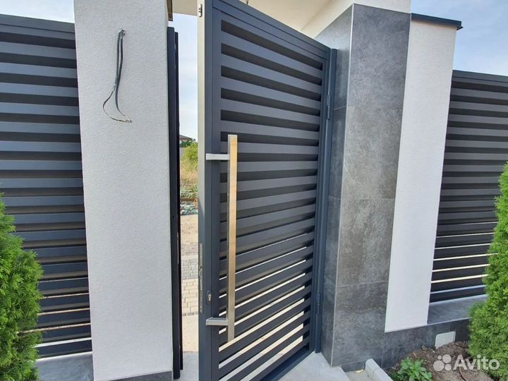 Горизонтальный забор ламели жалюзи