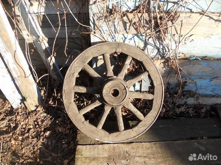 Колёса от телеги деревянные только самовывоз