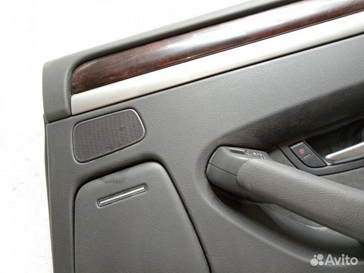 Обшивка боковой двери задняя правая Audi A8 D3 BPK