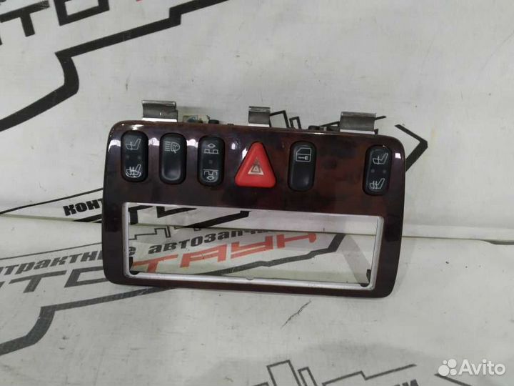 Кнопка mercedes C-class CLK-class E-class SLK-clas