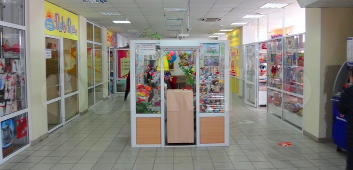 Торговое помещение, 33 м² (16 м²)