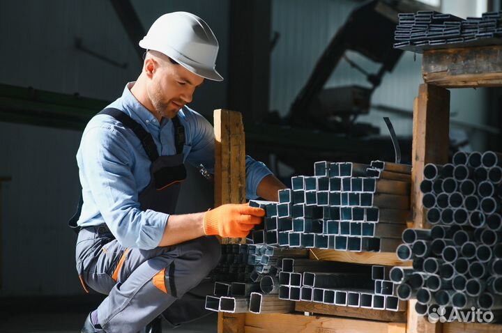 Разнорабочий на упаковку труб от 82т.р. Рязань