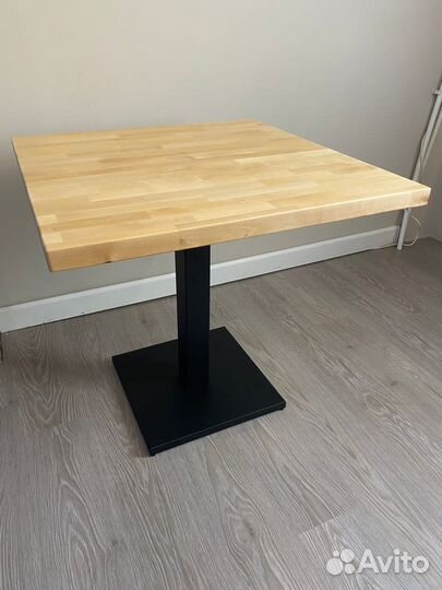 Столы в наличии