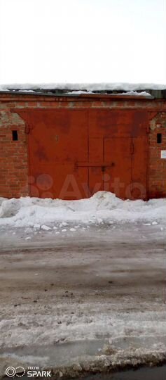 Гараж, > 30 м²