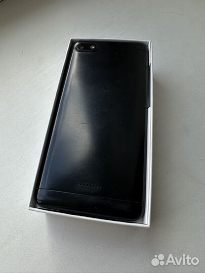 Телефон Xiaomi Redmi 6A