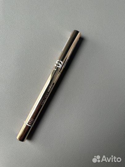 Корректор-стик для лица Sisley