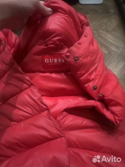 Женский пуховик guess