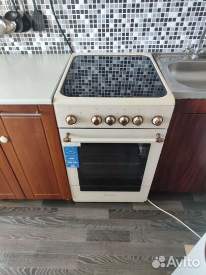 Плита электрическая стеклокерамика бу