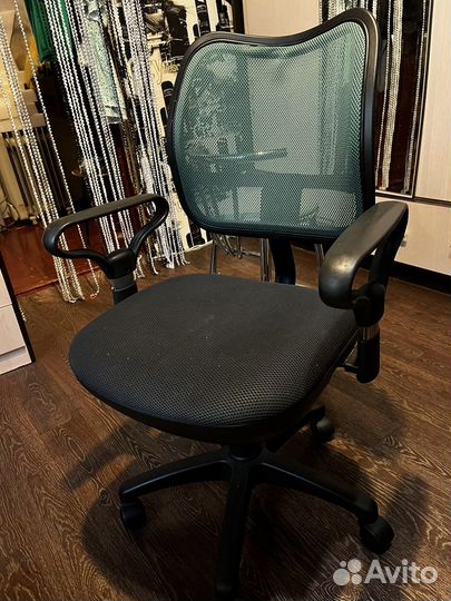 Компьютерное кресло