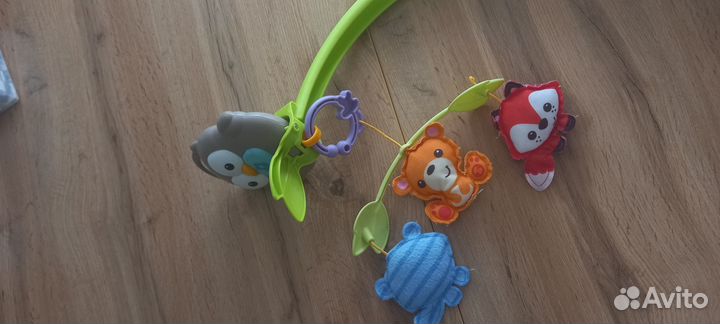 Мобиль на кроватку fisher price