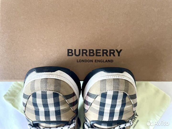 Кроссовки женские burberry 35