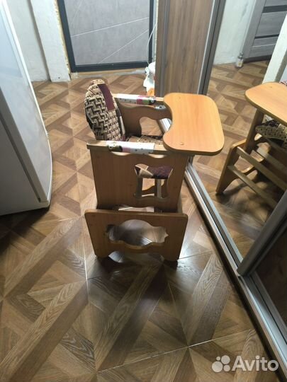 Детский стол и стул