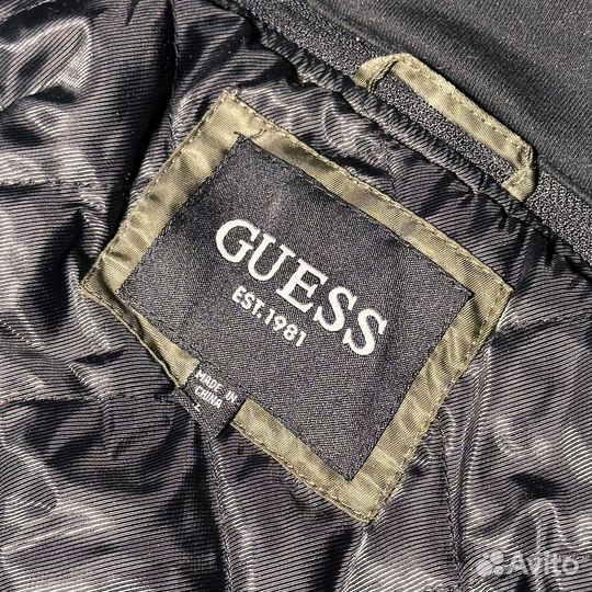 Бомбер Guess