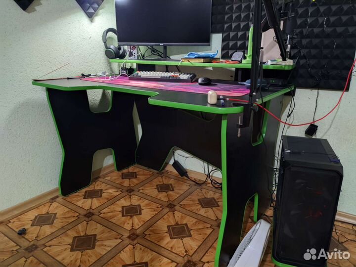 Игровой Стол с Платформой