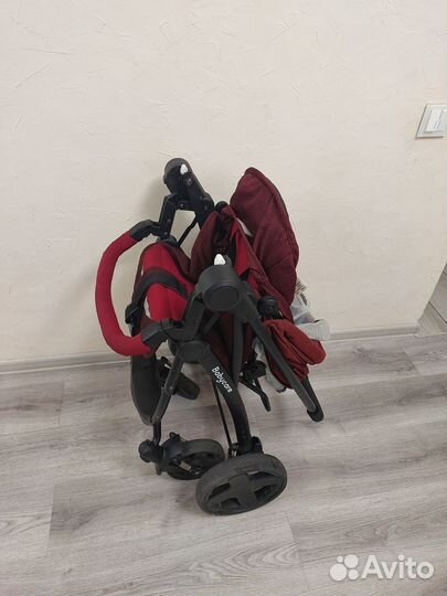 Прогулочная коляска в хорошем состоянии