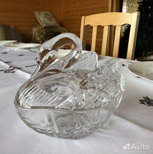 Конфетница с крышкой стекло