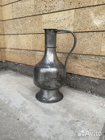 Кувшин старинный