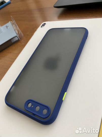 Продам чехол для iPhone 7/8 Plus от фирмы Hallsen