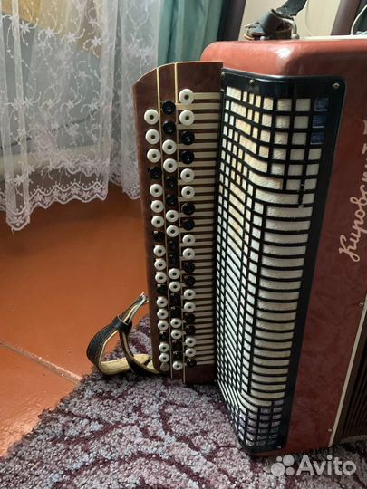 Баян кировский 3 г