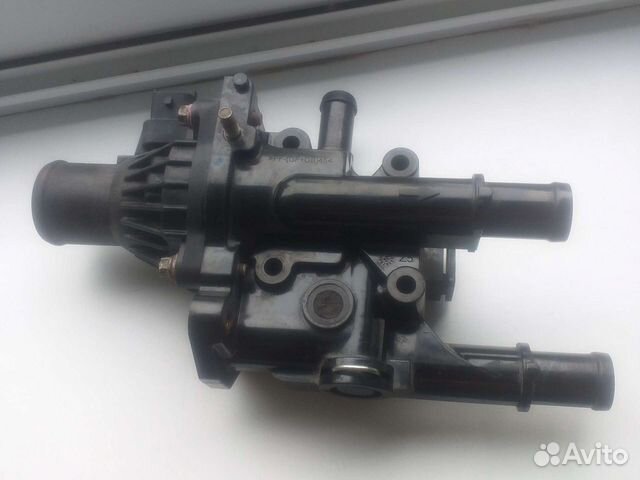 Термостат с корпусом