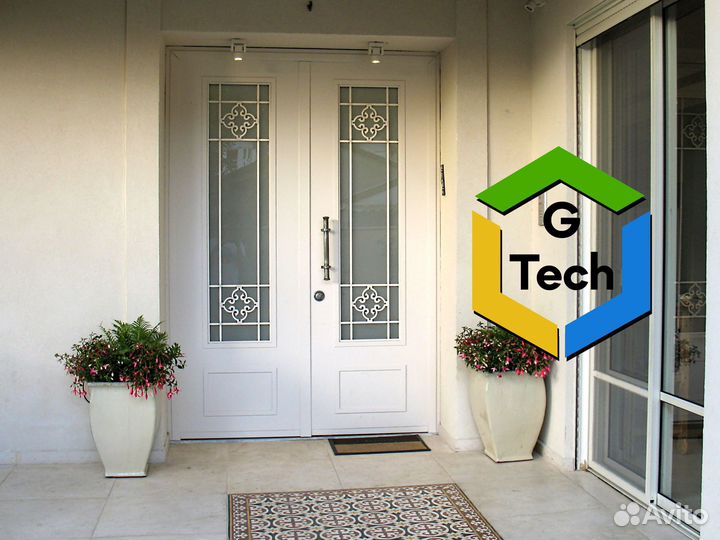 Пластиковая дверь