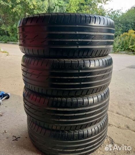 Yokohama AC01 C.Drive 215/65 R16