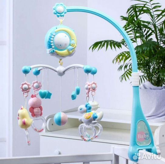 Мобиль для детской кроватки на пульте