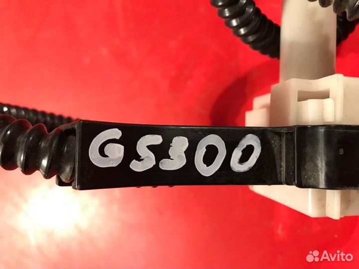 Датчик уровня топлива Lexus Gs300