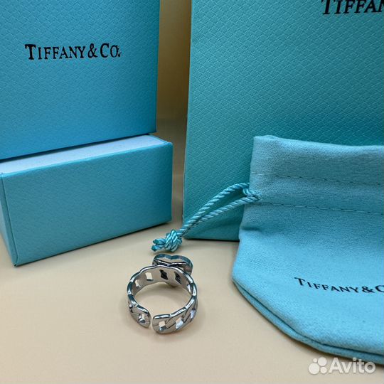 Tiffany кольцо с сердцем