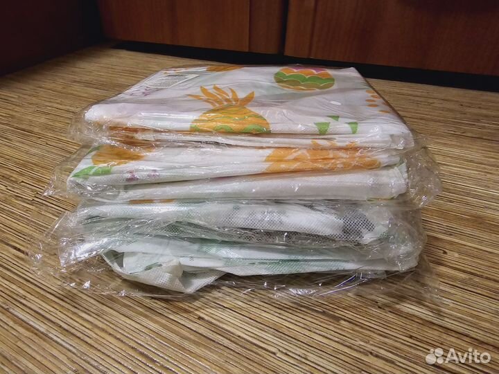 Кофры для хранения, косметички