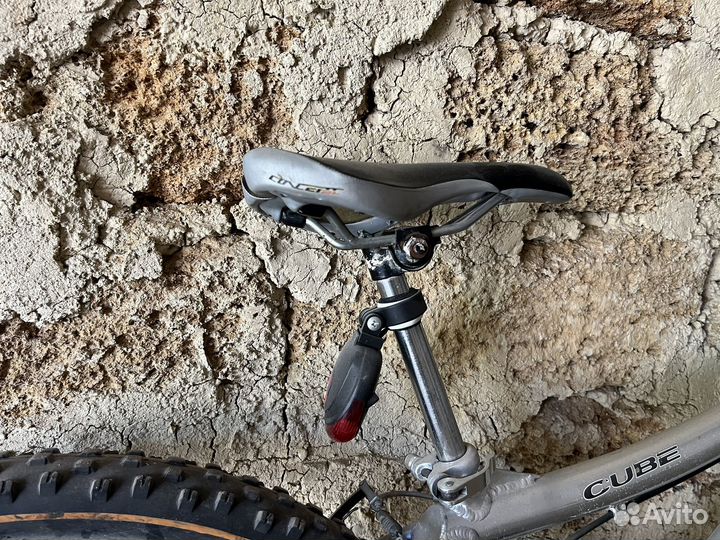 Велосипед cube