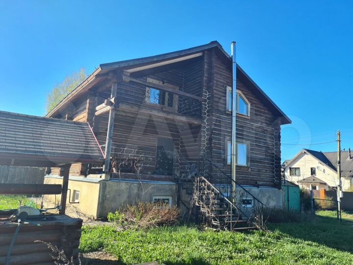 Дом 300 м² на участке 11 сот.